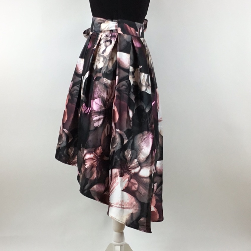 HI LOW A LINE DRESS - Picture 4 of 8